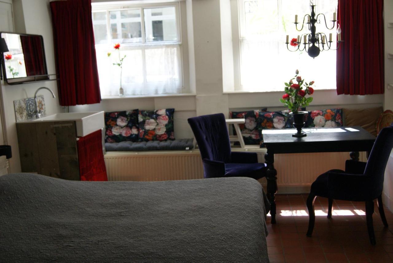 Bed and Breakfast De Zevenster "Gevestigd Aan De Winkelstraat" Кампен Екстер'єр фото